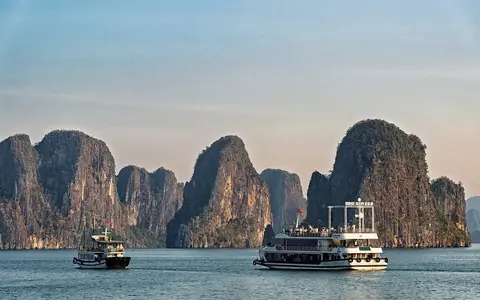 Hạ Long Bay