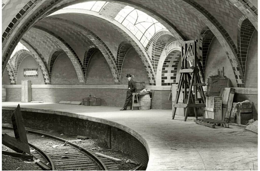 nyc hall station