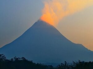 merapi volcano webcam