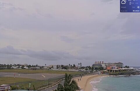 sint maarten sxm airport