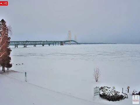 mackinaw city webcam