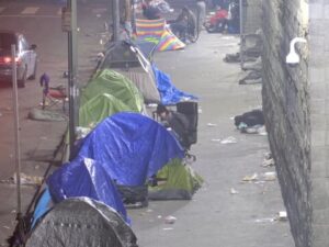 skid row webcam