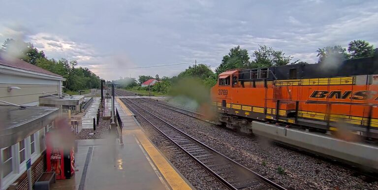 10 Best Railway Webcams You Can Watch Live